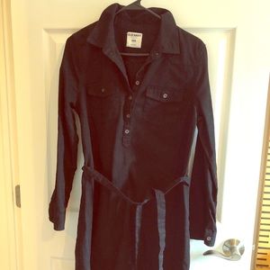 Old Navy Medium Black dress with belt